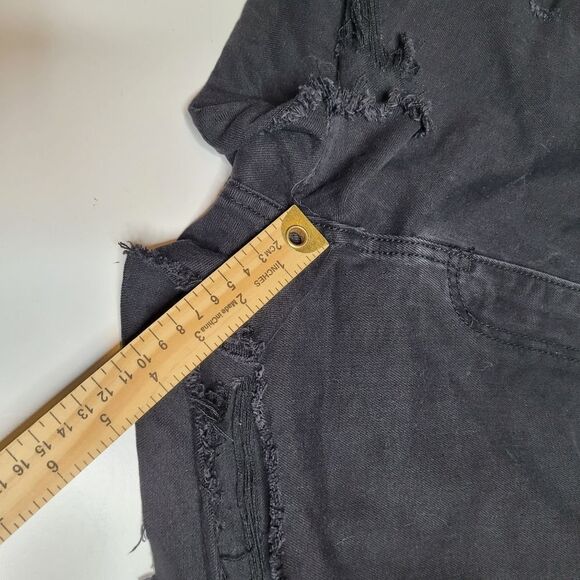 8 NASTY GAL DENIM BLACK CUT OFF HIGH RISE FESTIVAL SHORTS LIKE NEW - Picture 7 of 13